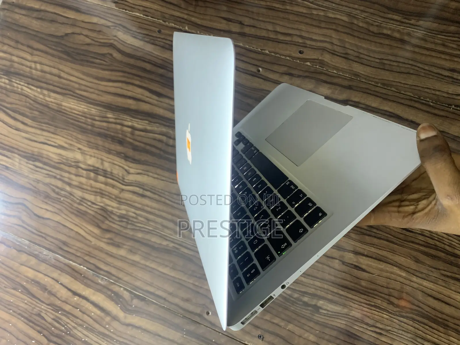 Laptop Apple MacBook Air 2015 8GB Intel Core i7 SSD 128GB