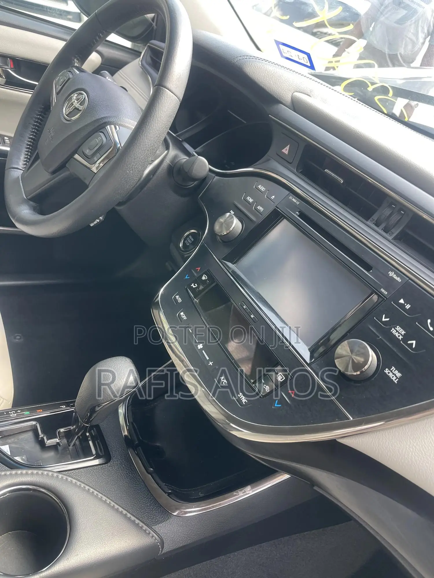 Toyota Avalon XLE Premium FWD Sedan (3.6L 6cyl 6A) 2016 Gray