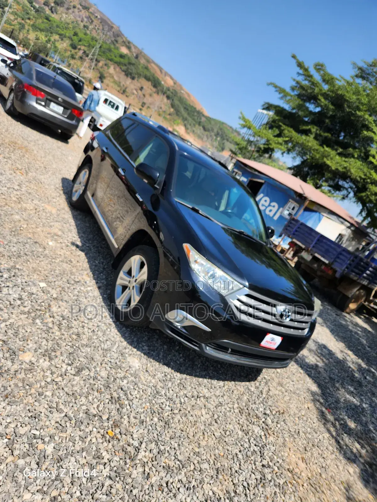 Toyota Highlander Limited 3.5l 4WD 2013 Black