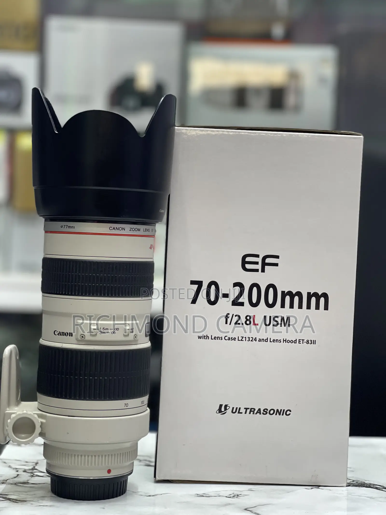 Canon 70 – 200mm Lens F2.8