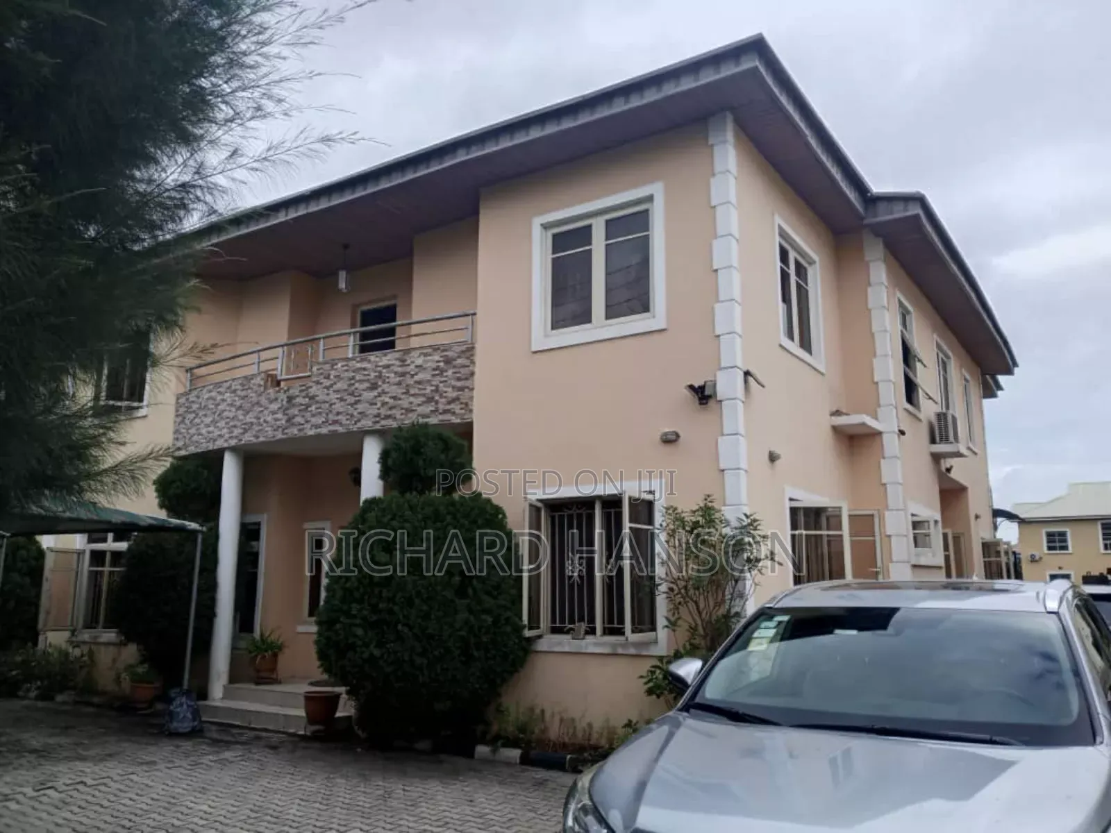 4bdrm Duplex in Lekki for sale
