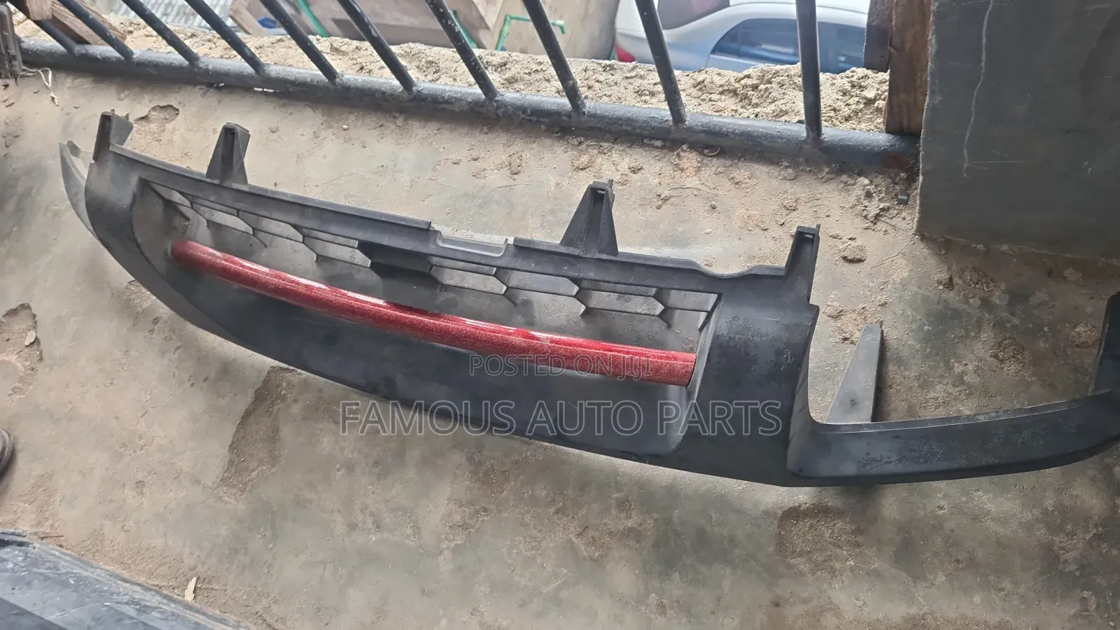 Front Grill Nissan Xterra 2003