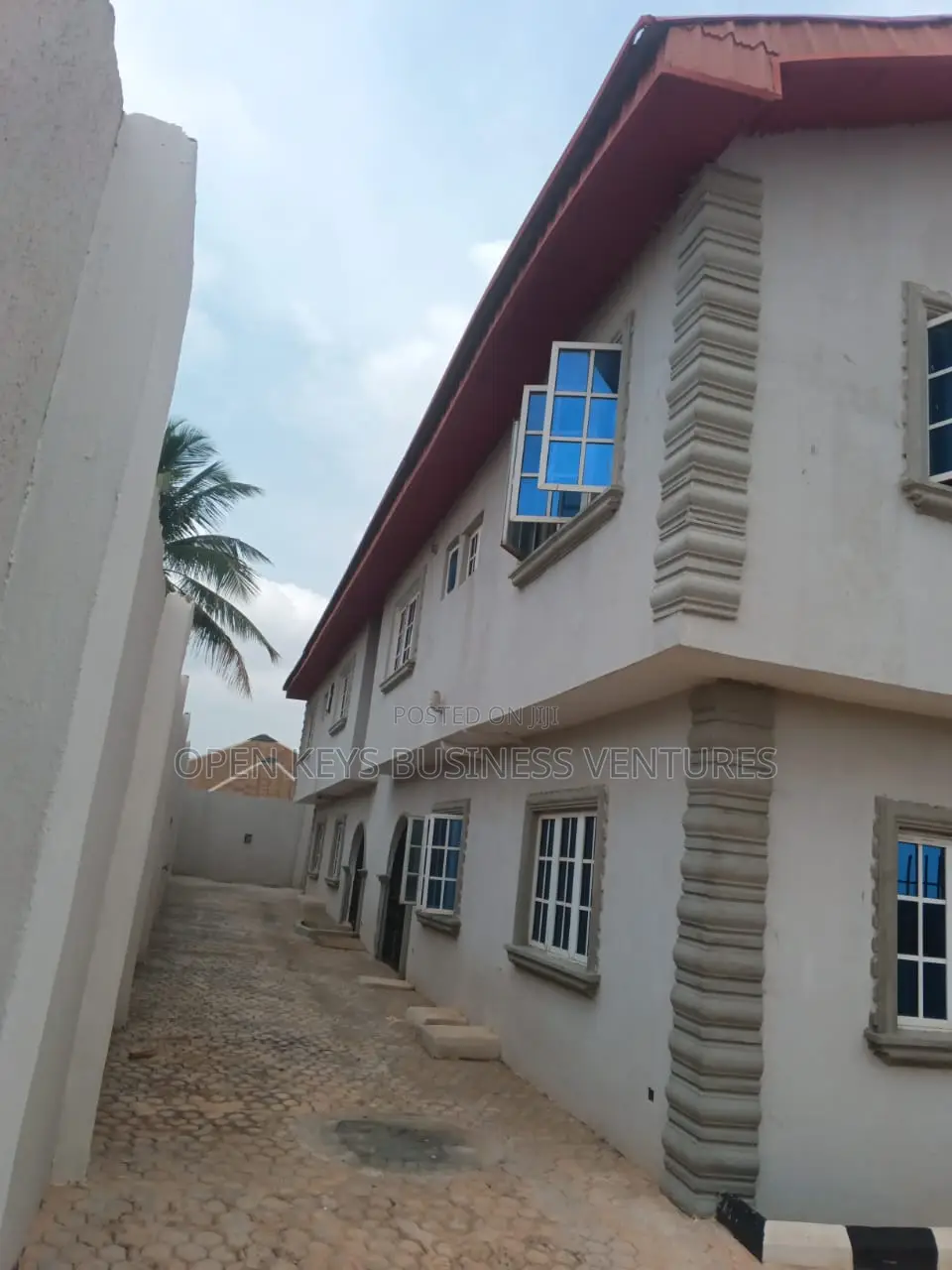 5bdrm Duplex in Akingbade, New Gbagi, Iwo Road for sale