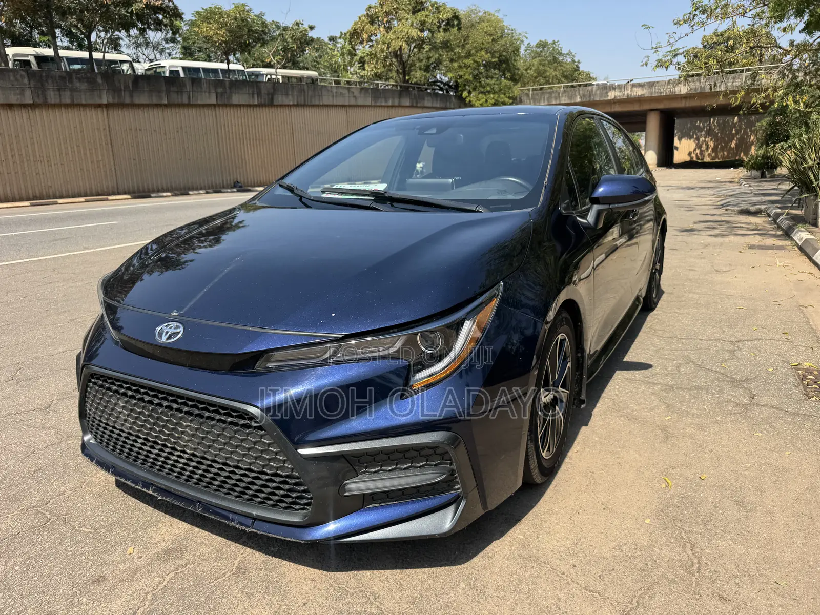 Toyota Corolla SE 2020 Blue