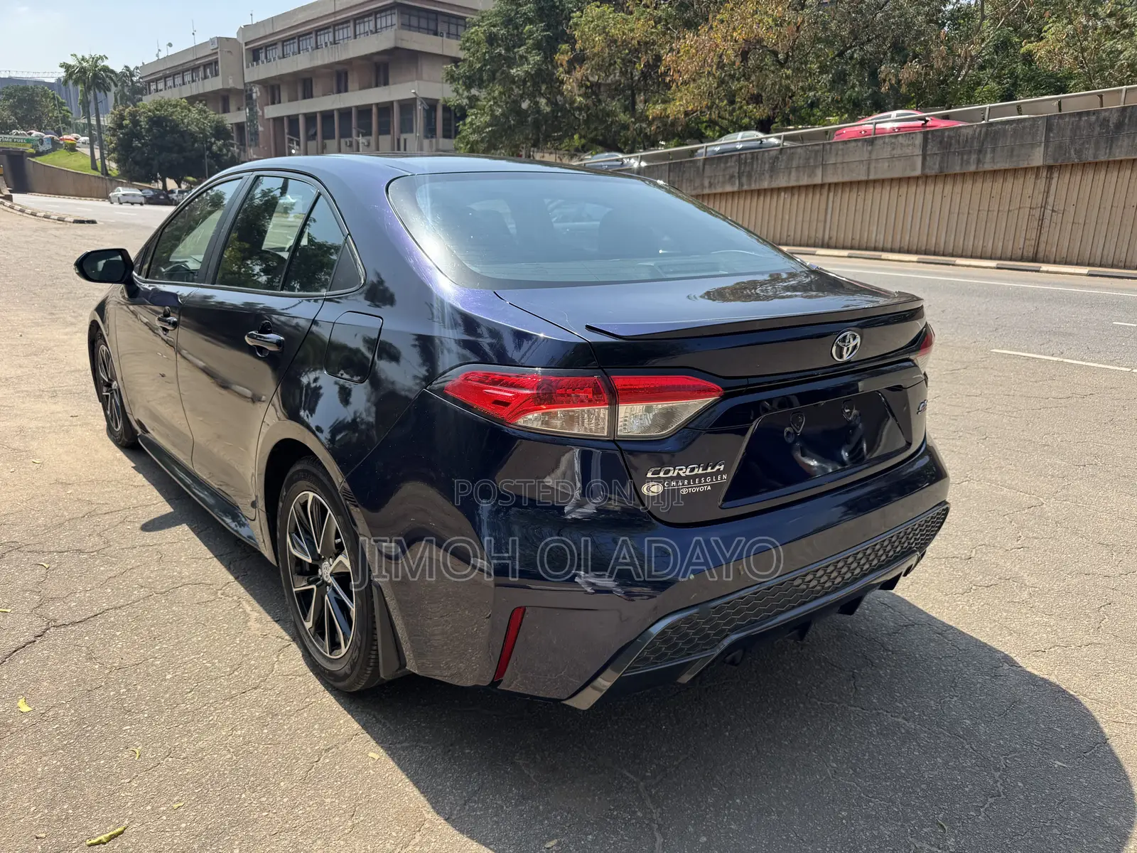 Toyota Corolla SE 2020 Blue