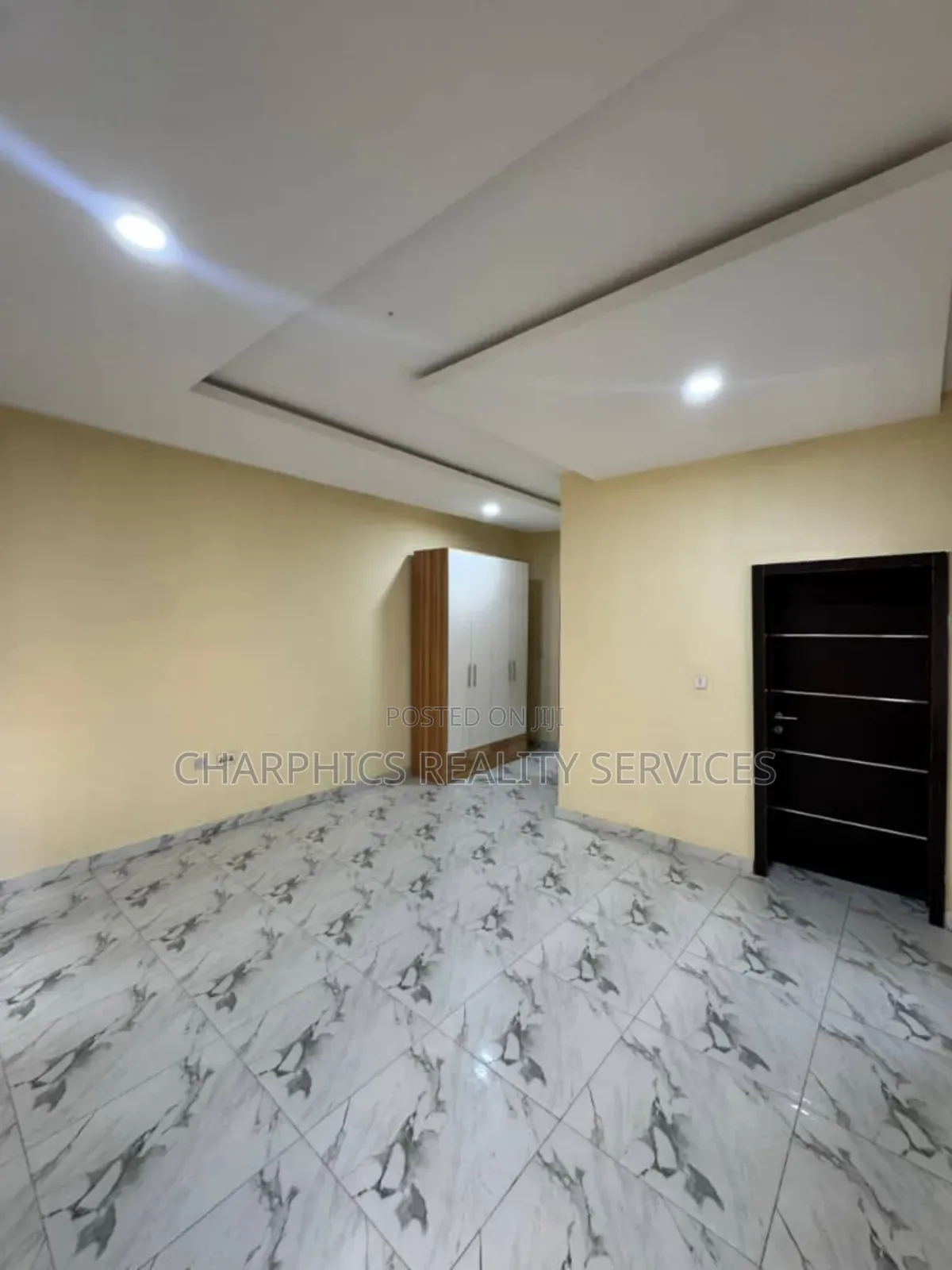 2bdrm Apartment in Lekki for rent