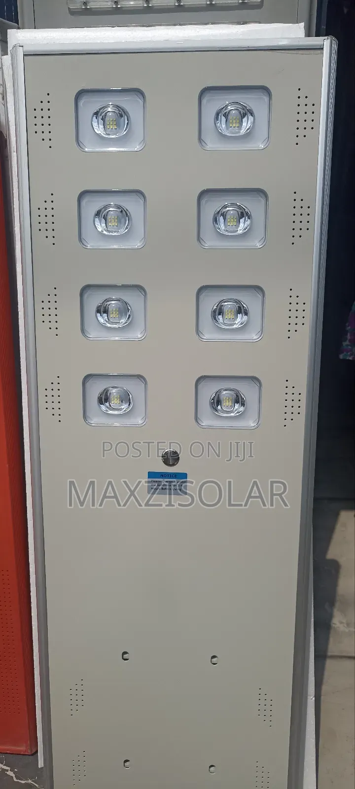 60 Watts Wakatek All In One Solar Street Light