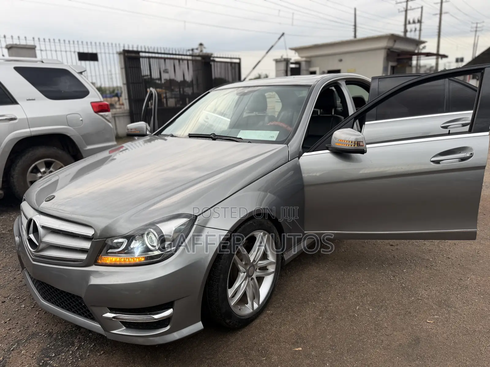 Mercedes-Benz C300 Sport 4Matic Sedan AWD (3.5L 6cyl 7A) 2013 Gray
