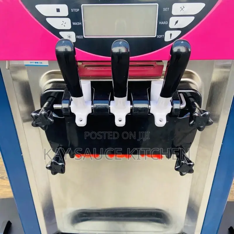 ICE CREAM MACHINE 3 Nozzle (Clean Like New)