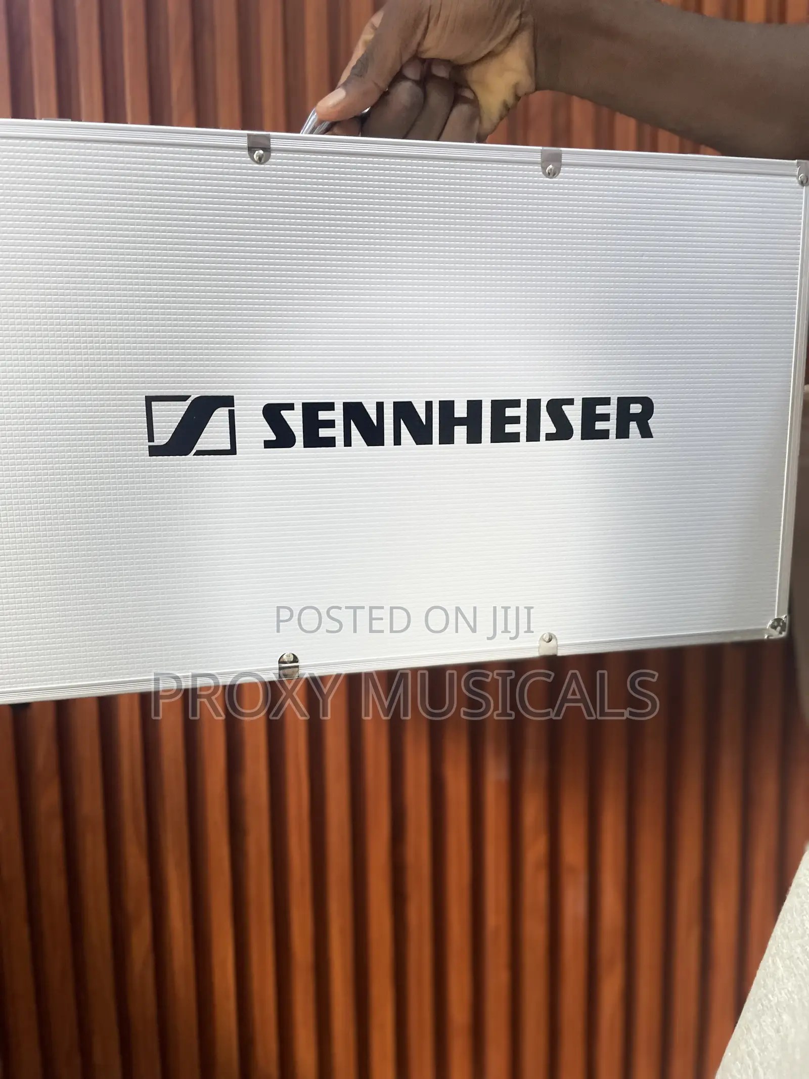 Sennheiser 4in1 in-Ear Wireless Monitor
