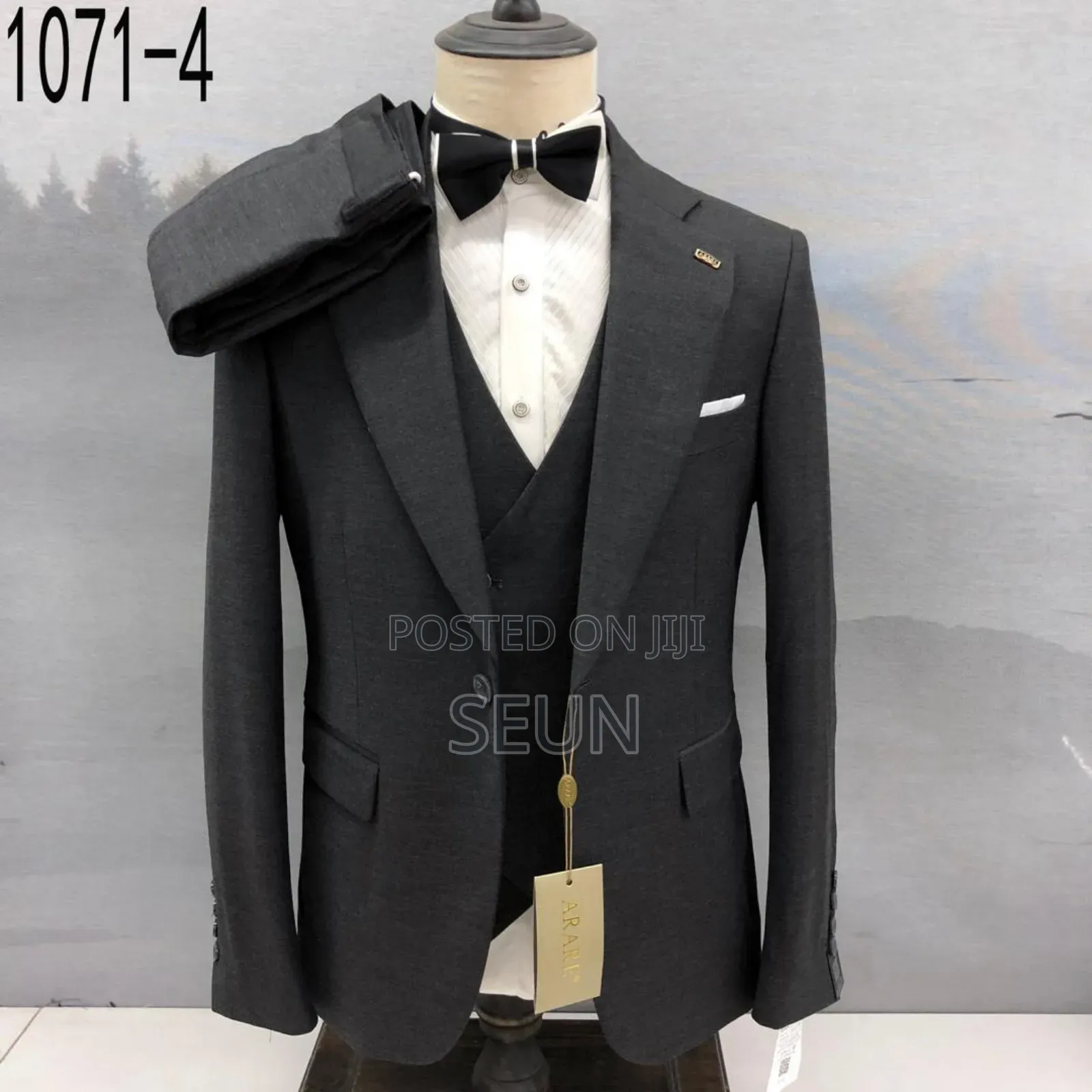 3 Piece Men Suit for Rent