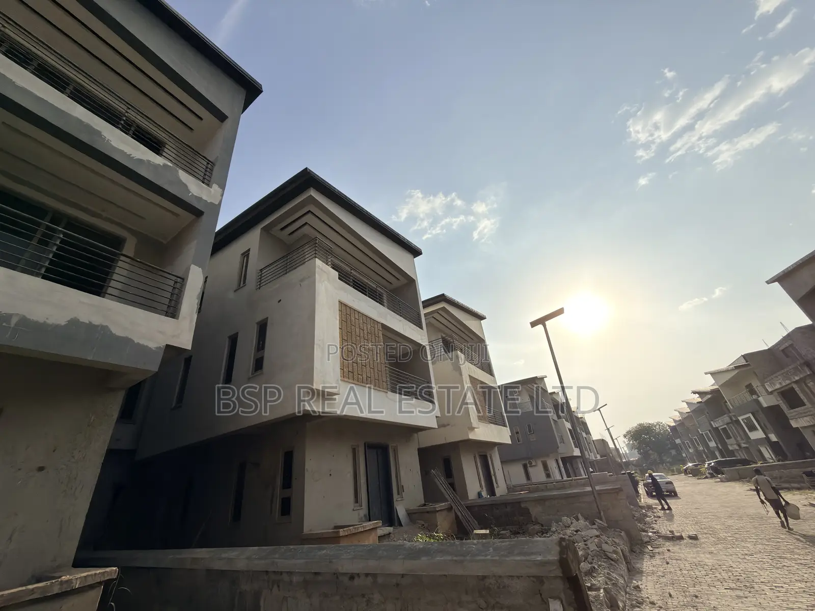 4bdrm Townhouse/Terrace in Beautiful, Mabushi for sale