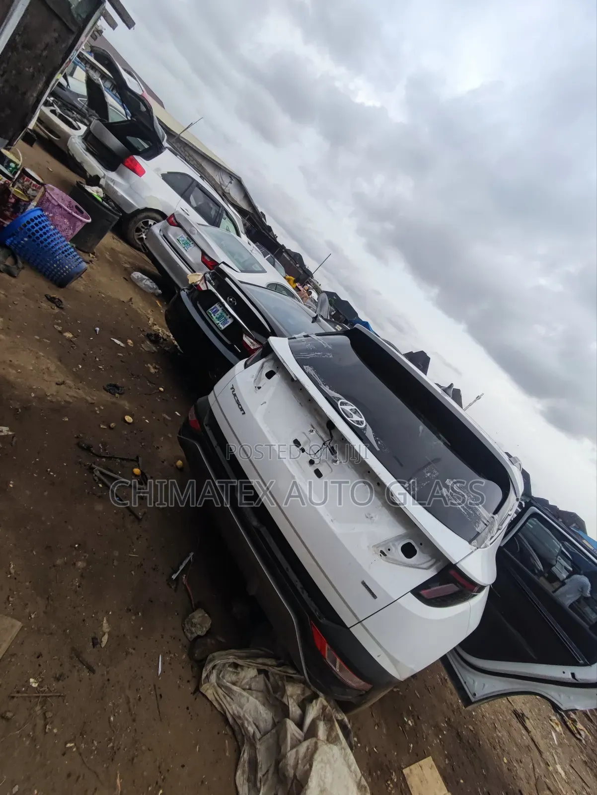 Hyundai Tucson 2023 Back Glass Available
