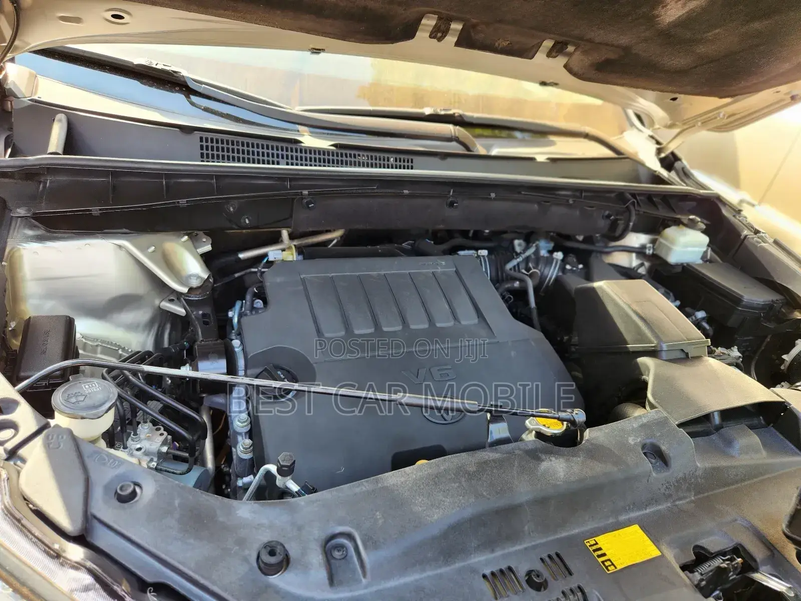Toyota Highlander Limited 4x4 V6 (3.5L 6cyl 8A) 2018 Gold