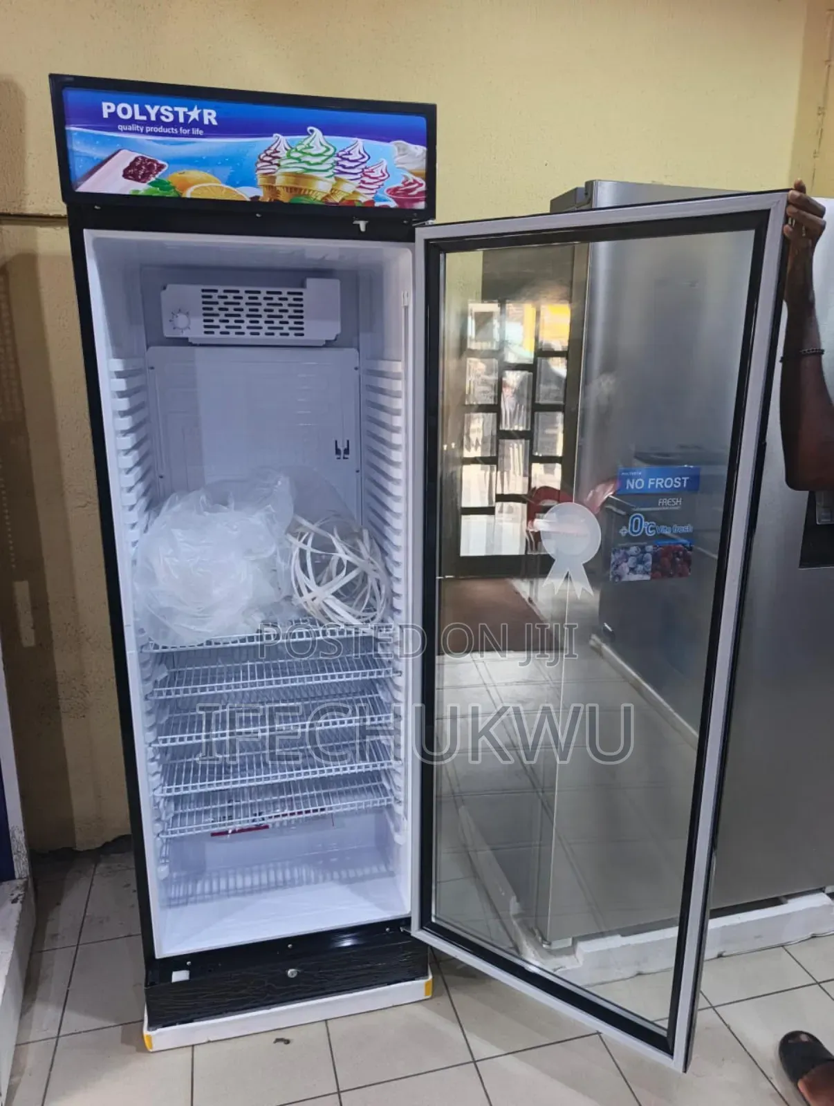 Original Quality Polystar 450litters Showcase Low Voltage Glass Copper
