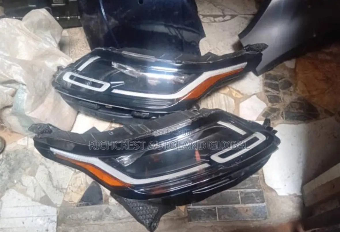 Range Rover Sports 2020 Headlights (Direct)