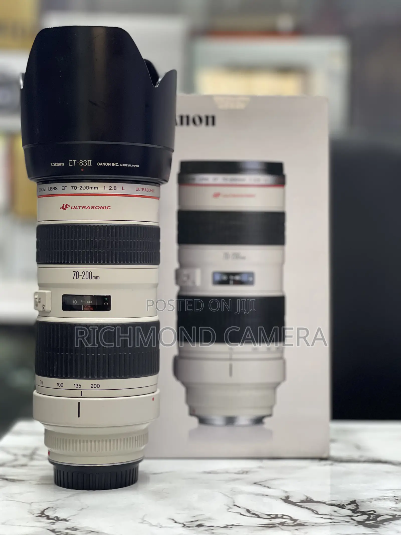 Canon 70 – 200mm Lens F2.8