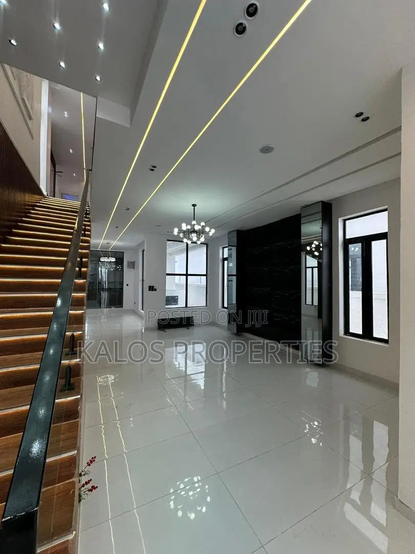5bdrm Duplex in Lekki Palms City, Ado / Ajah for sale