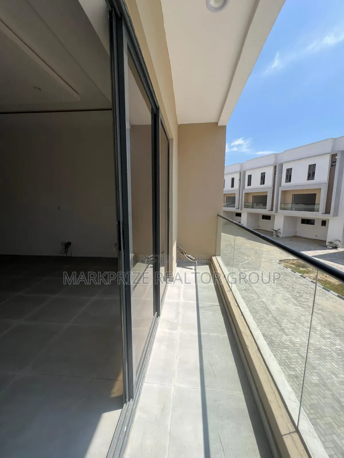 4bdrm Duplex in Ikate for sale