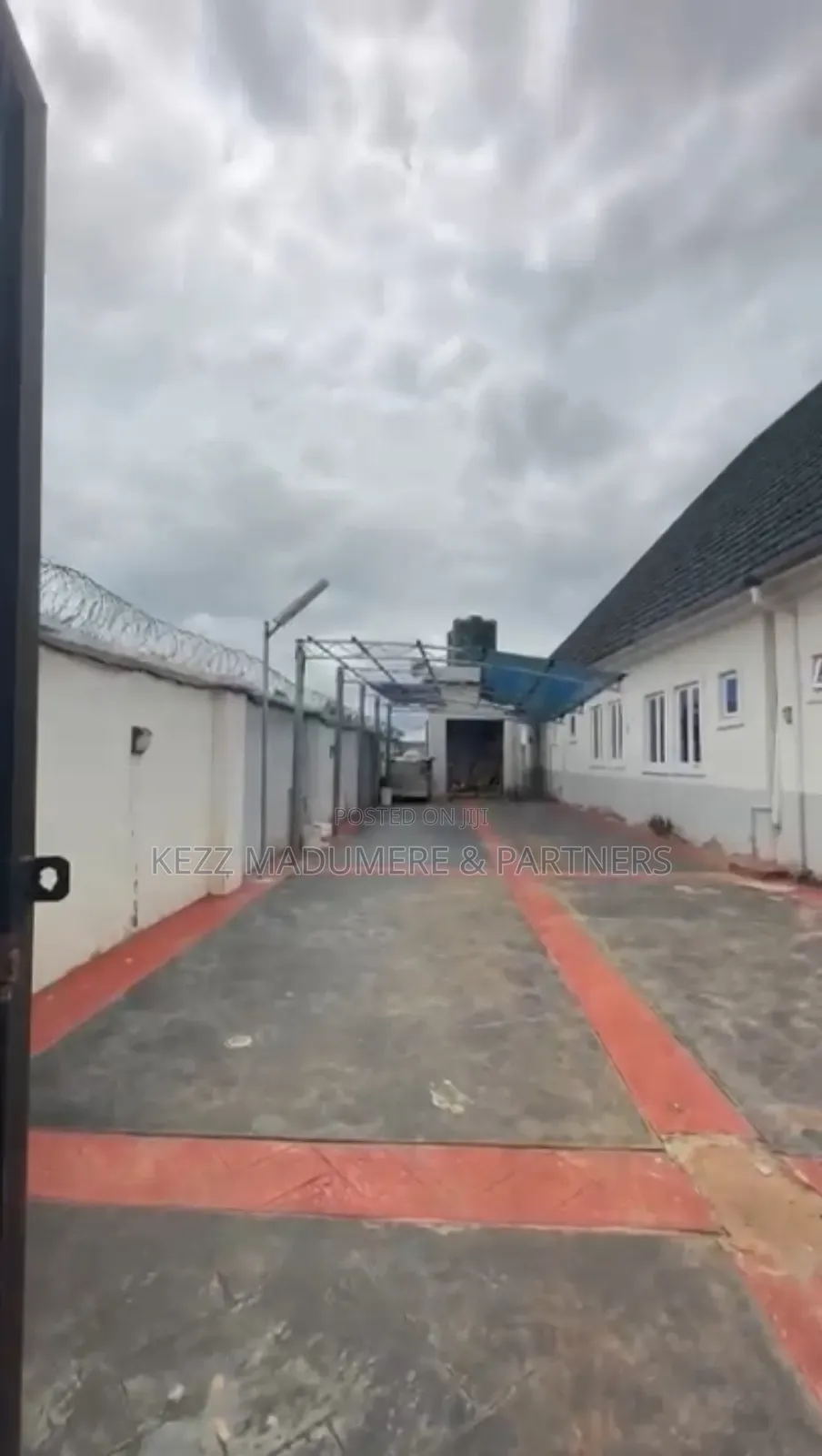 4bdrm Bungalow in Lodu , Umuahia , for sale