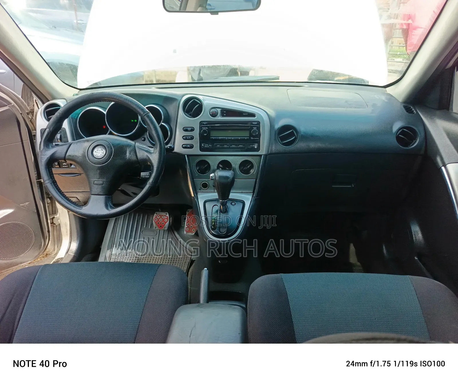 Toyota Matrix 2005 Silver