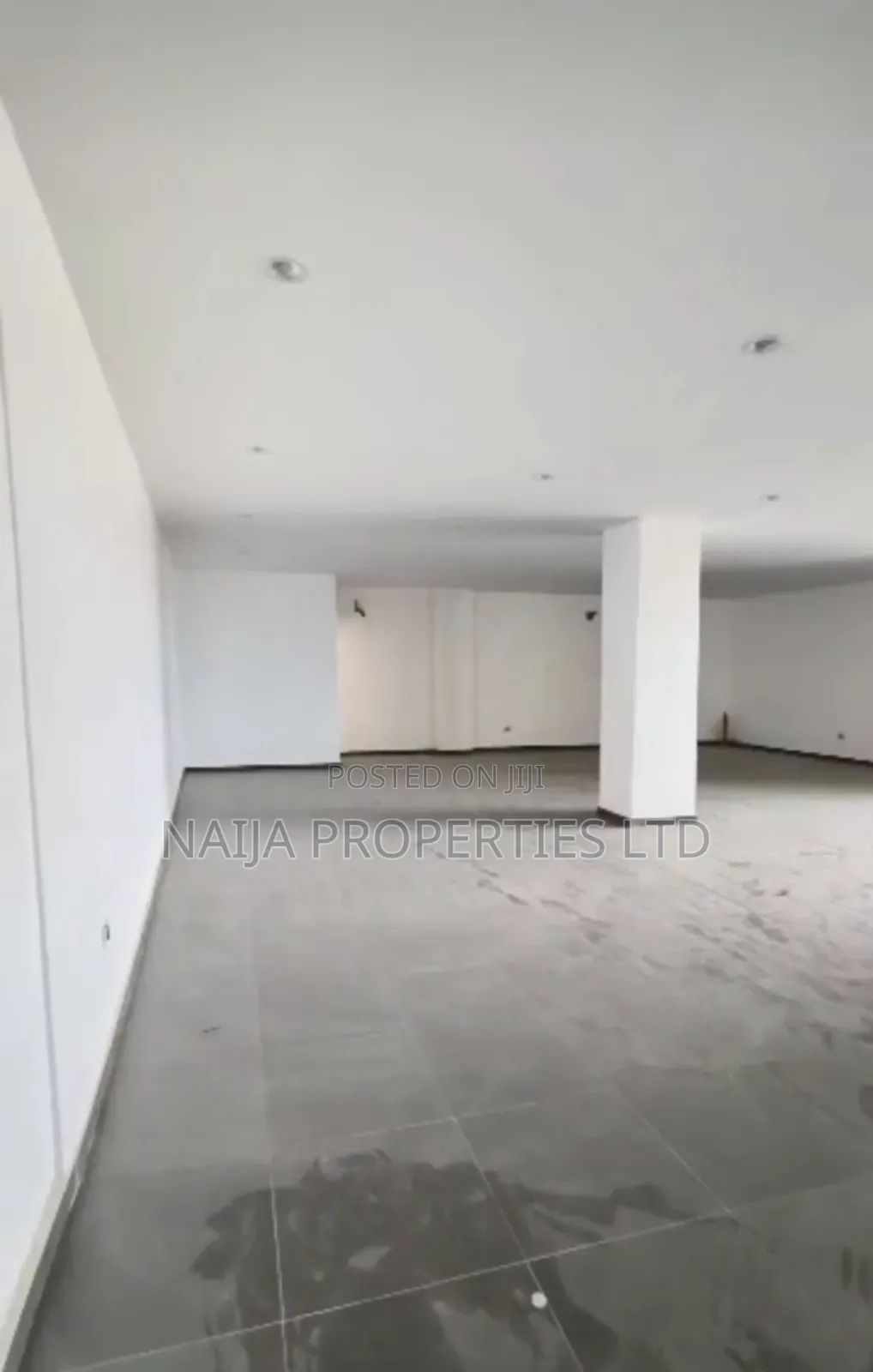174sqm Office Space at Lekkii Phase 1 for Rent