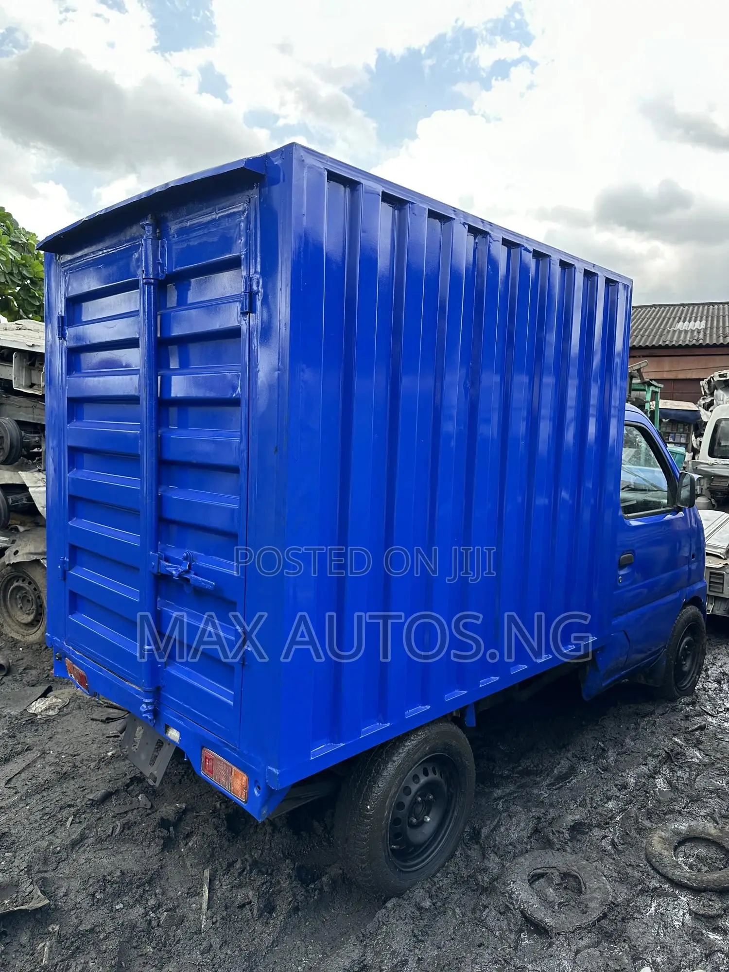 Korope Suzuki Carry Truck(Container Body)