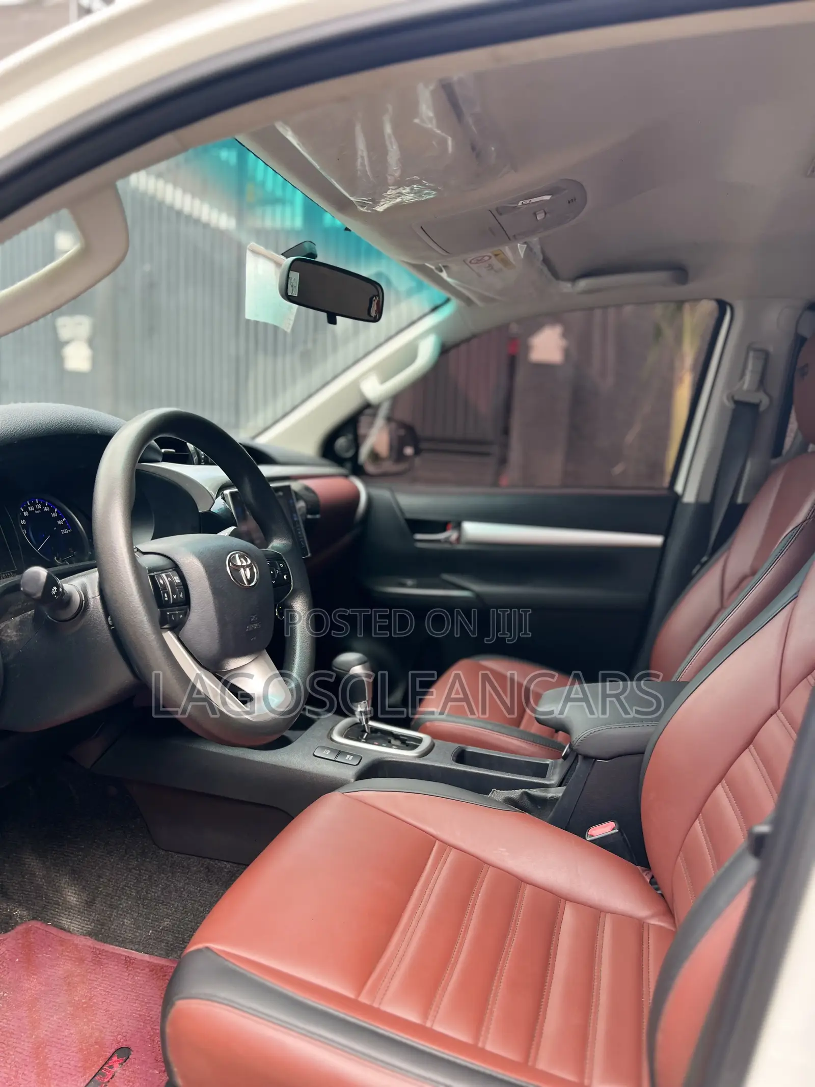 Toyota Hilux 2020 White