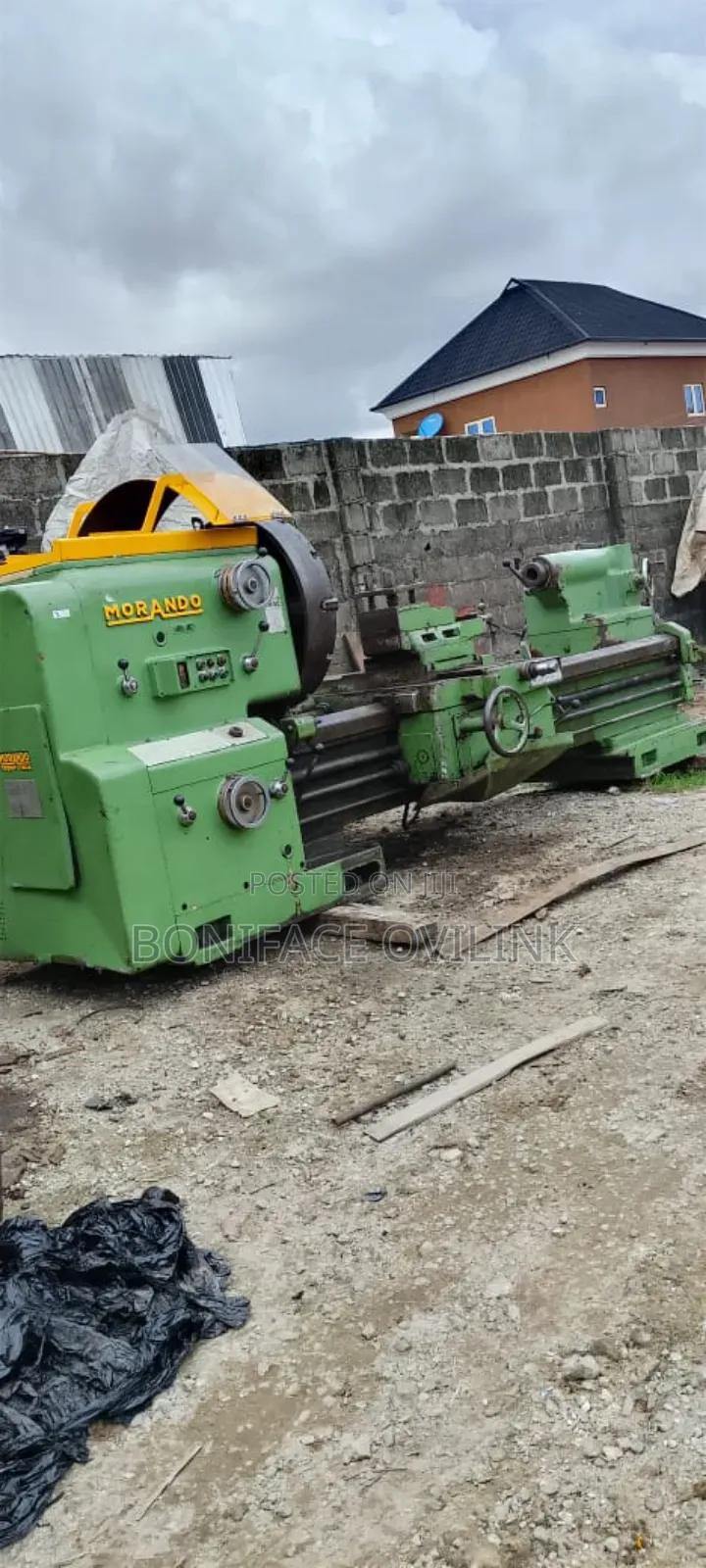 The Morando Pn50 Heavy-duty Lathe Machine
