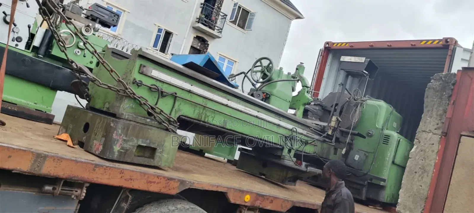 The Morando Pn50 Heavy-duty Lathe Machine