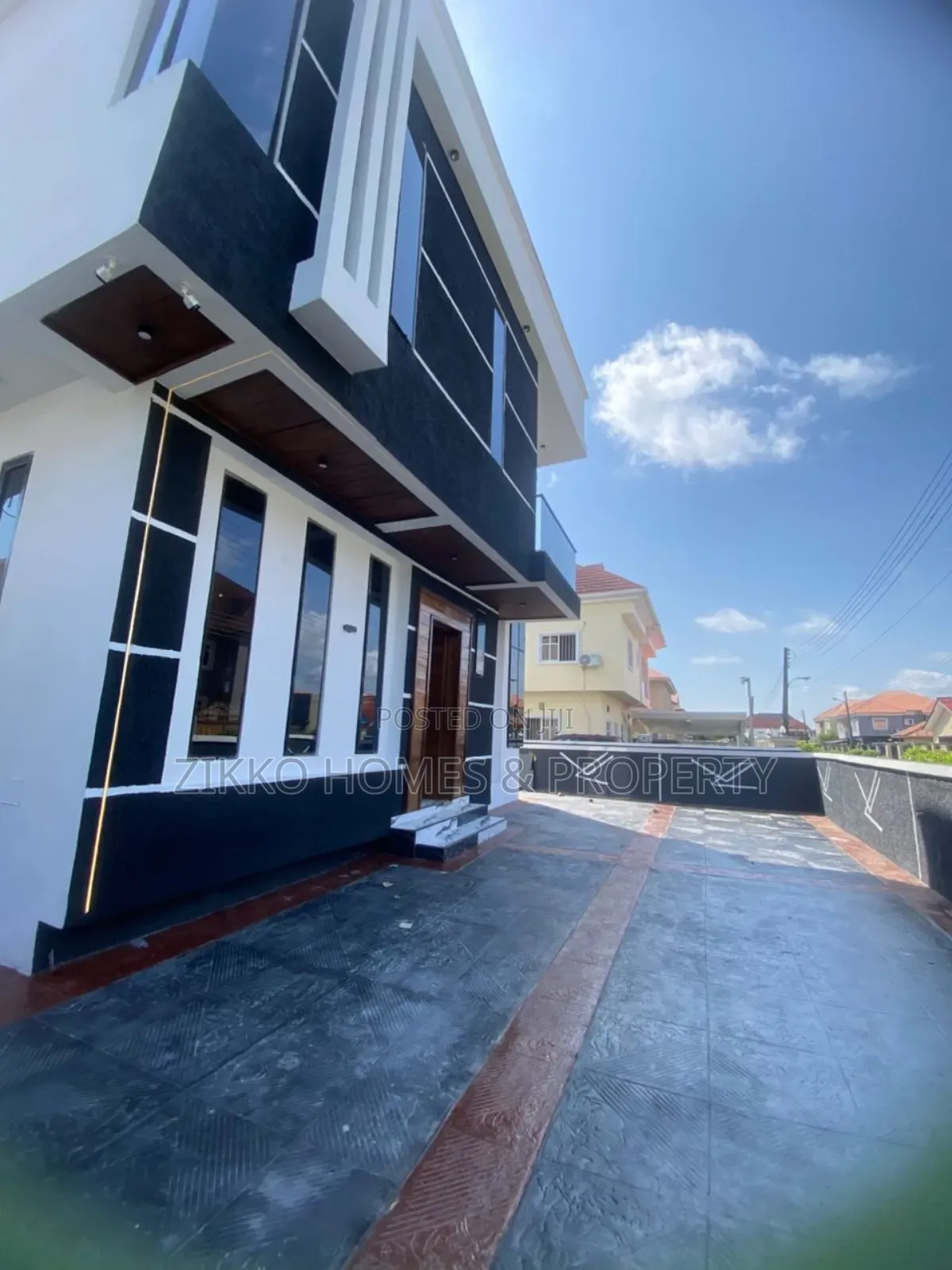 4bdrm Duplex in Sangotedo, Lekki for sale