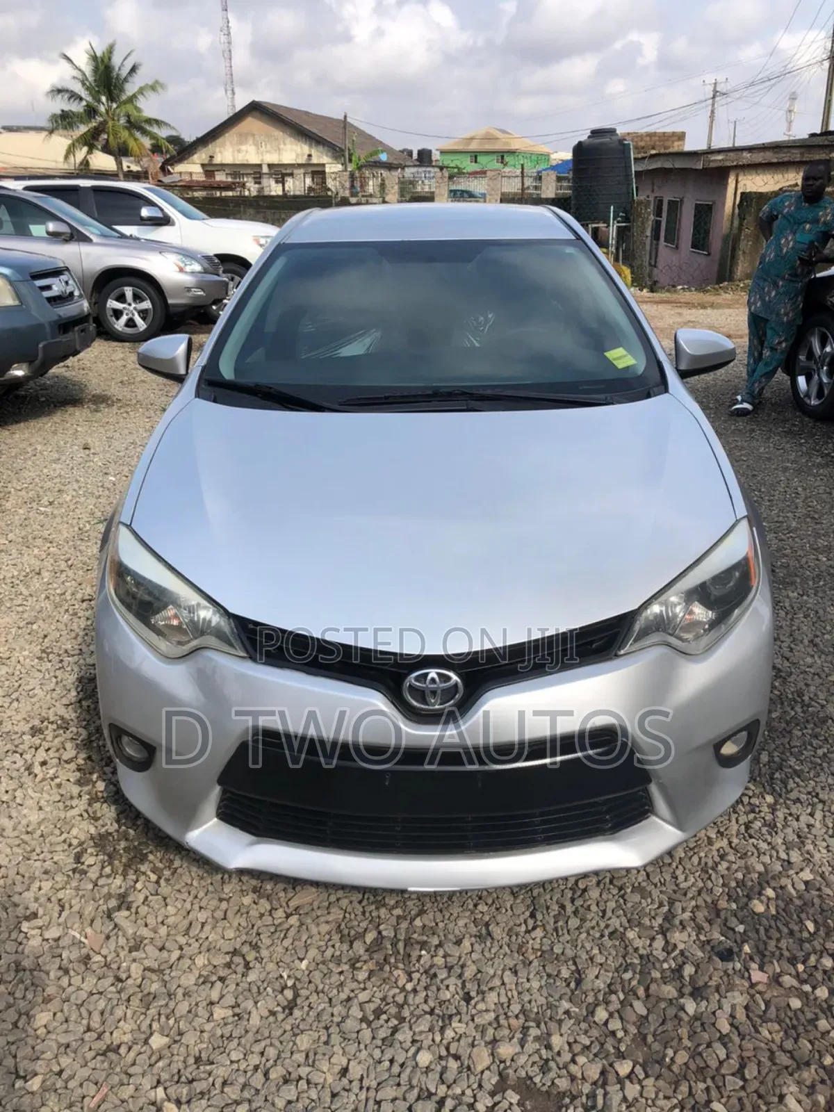 Toyota Corolla LE Eco Plus 4dr Sedan (1.8L 4cyl CVT) 2014 Silver