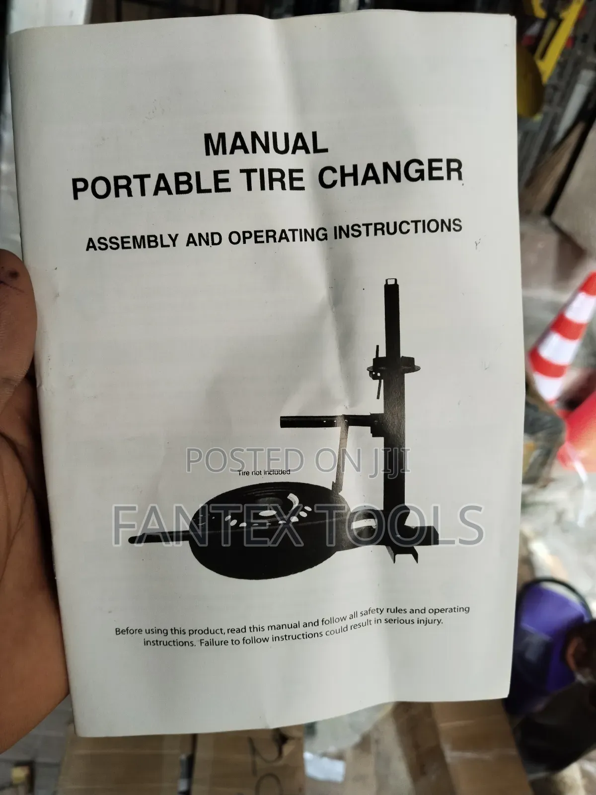 Manual Tire Changer.