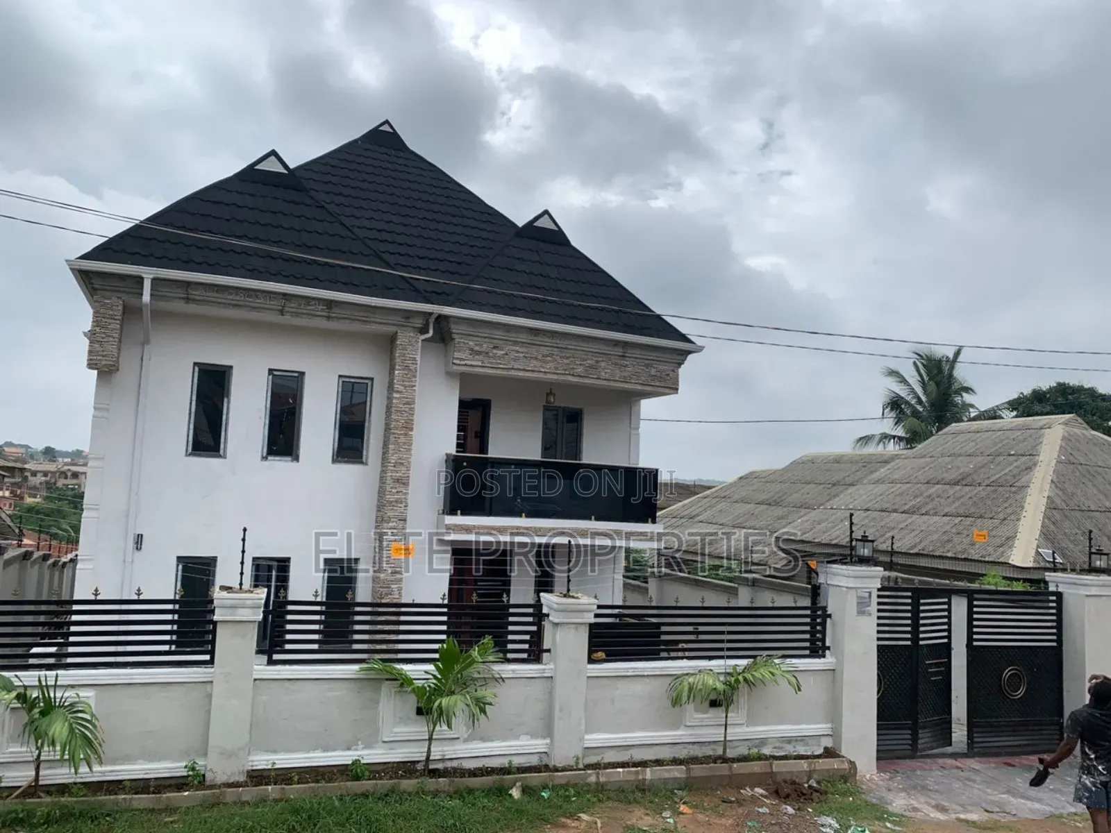 Expert House Painting Services in Ife – Smooth Modern Walls