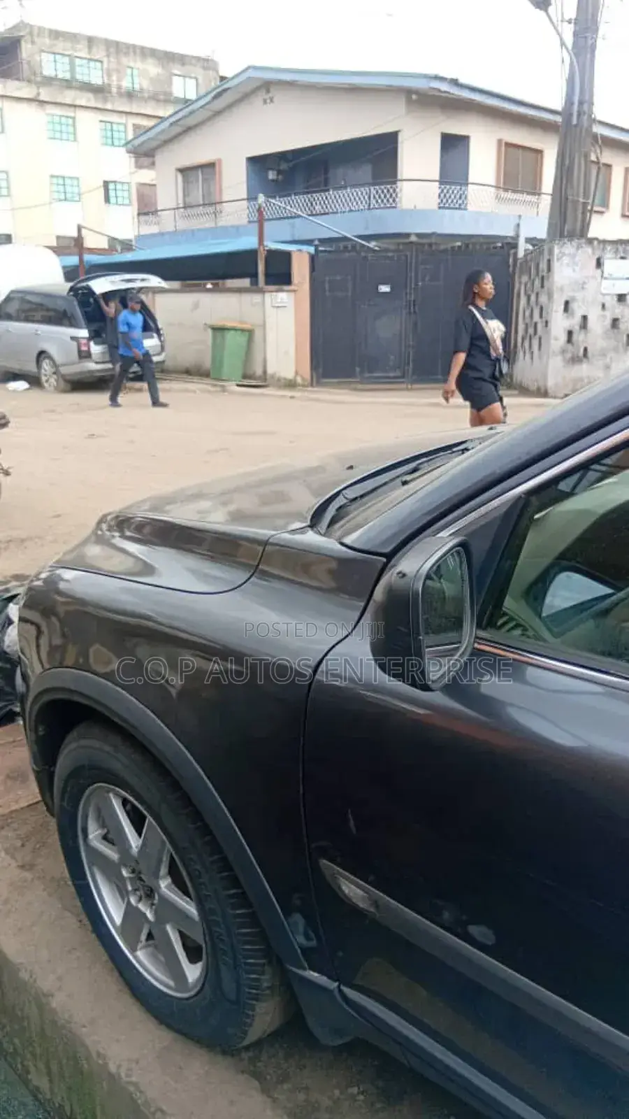 Neatly Used Volvo Xc90 2005 With A.C