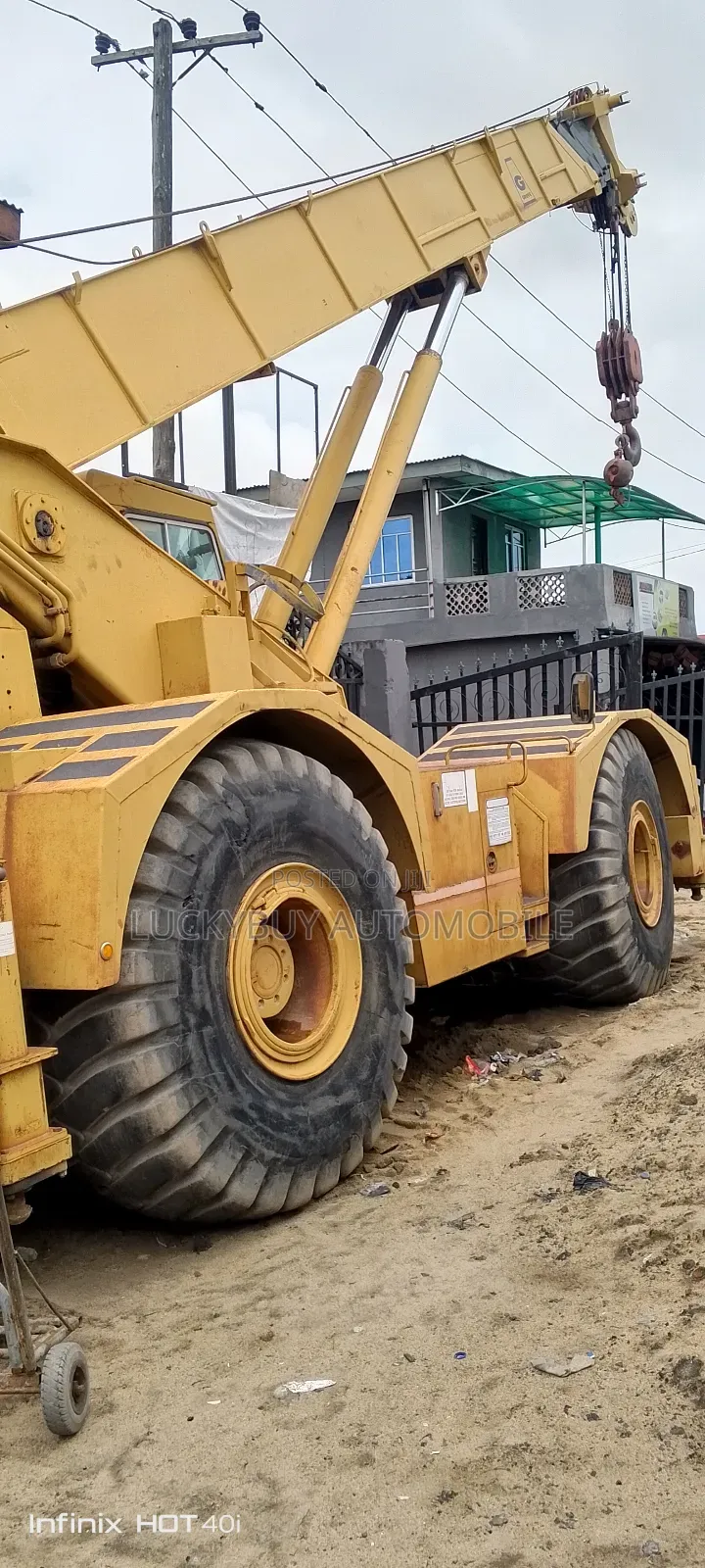 Grove 40 Tons Motor Crain