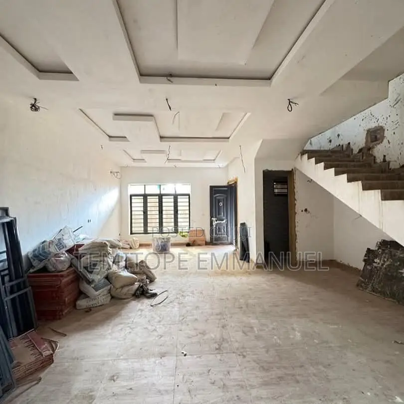 Furnished 4bdrm Duplex in Maryland, Lagos for sale