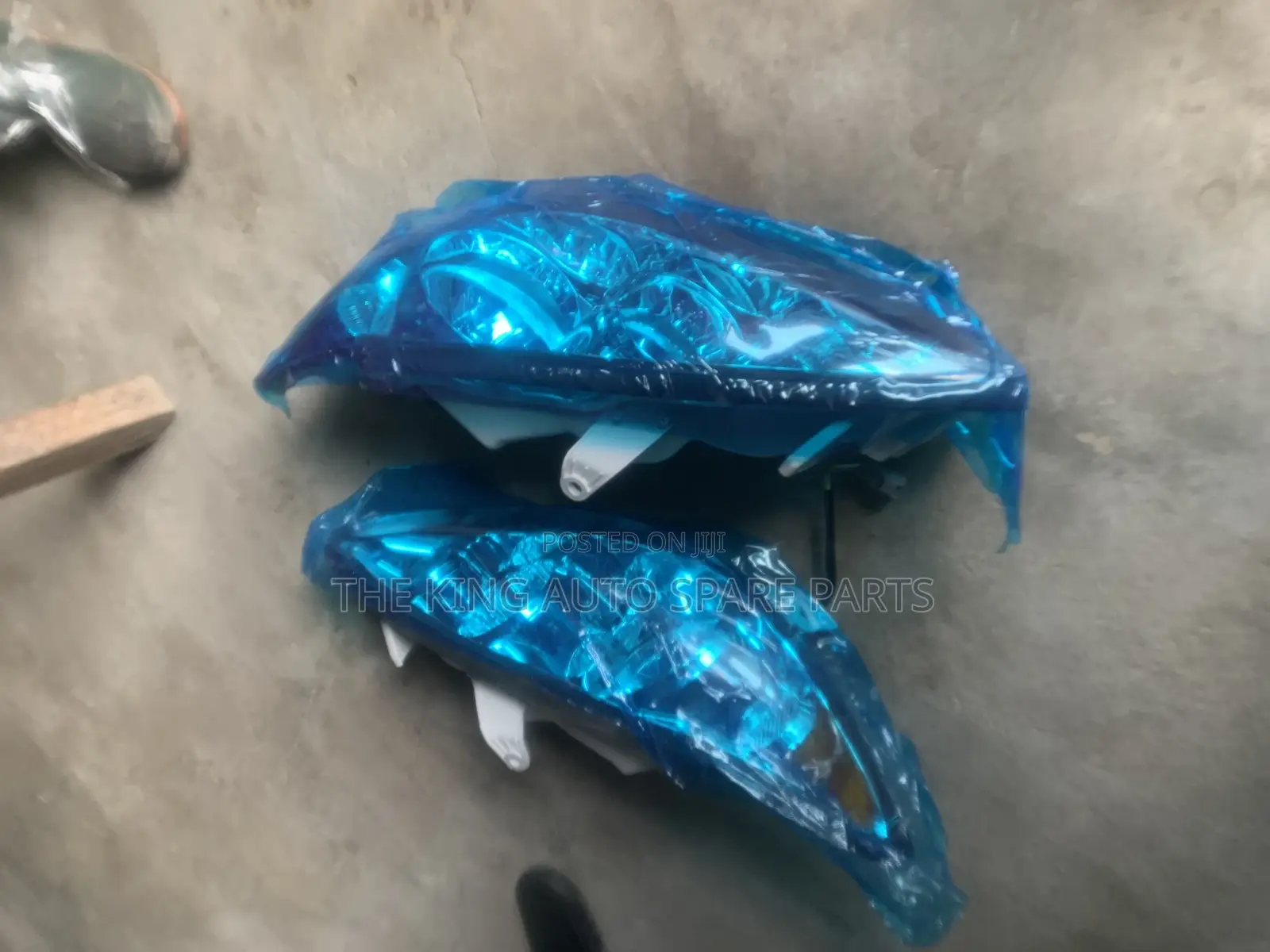 Toyota Camry 05 Model Complete Headlight Set