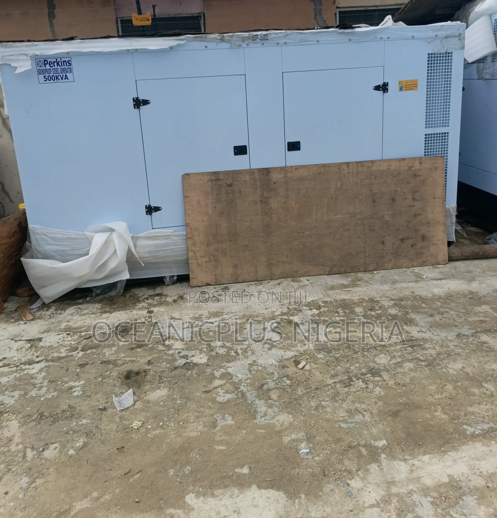 Perkins 500 Kva Soundproof Generator (Engineered for Endurance)