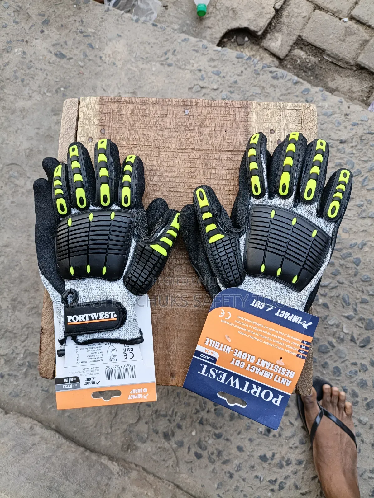 Port West Gloves