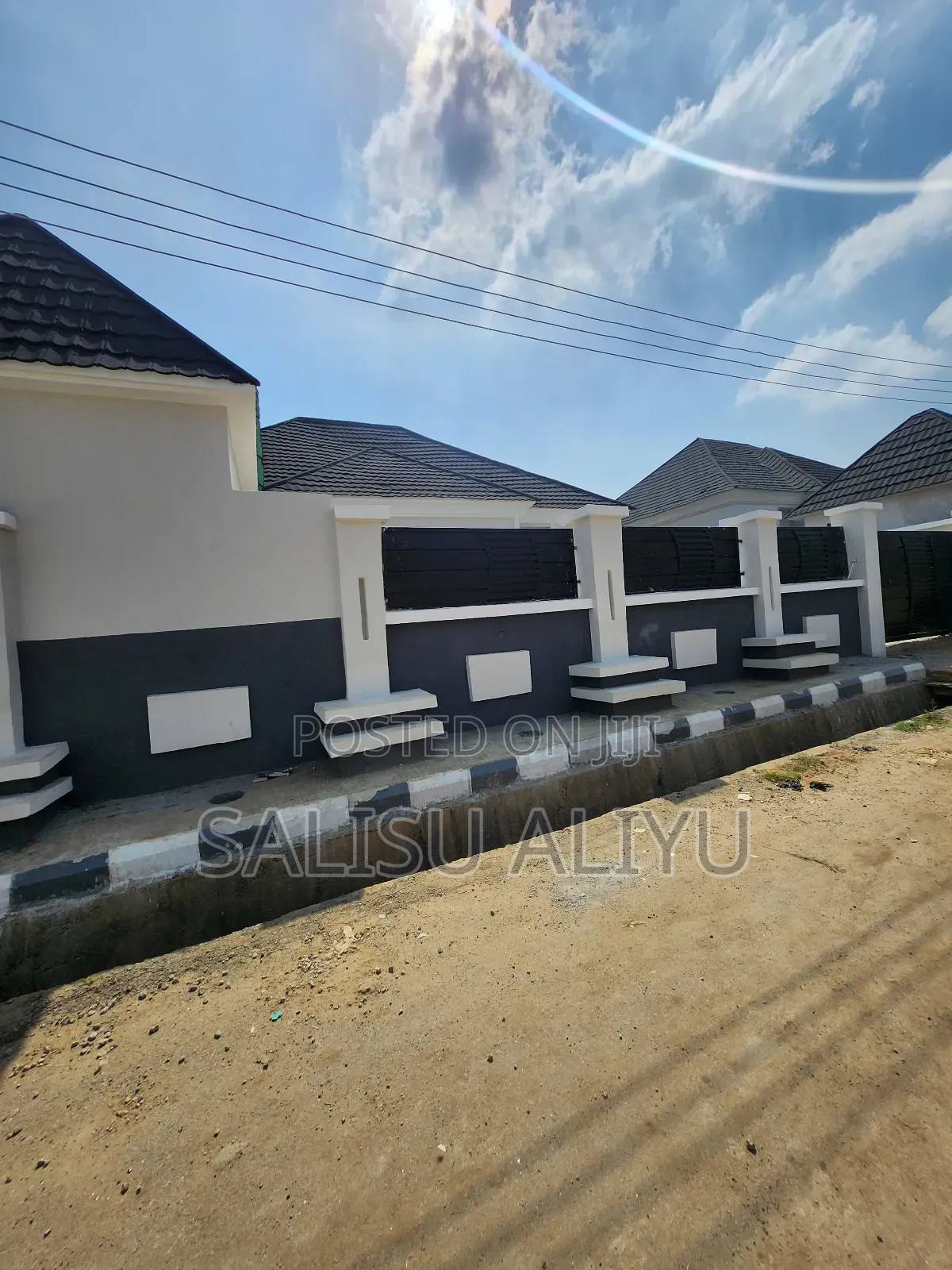 3bdrm Bungalow in Efab Verizon, Karsana for sale