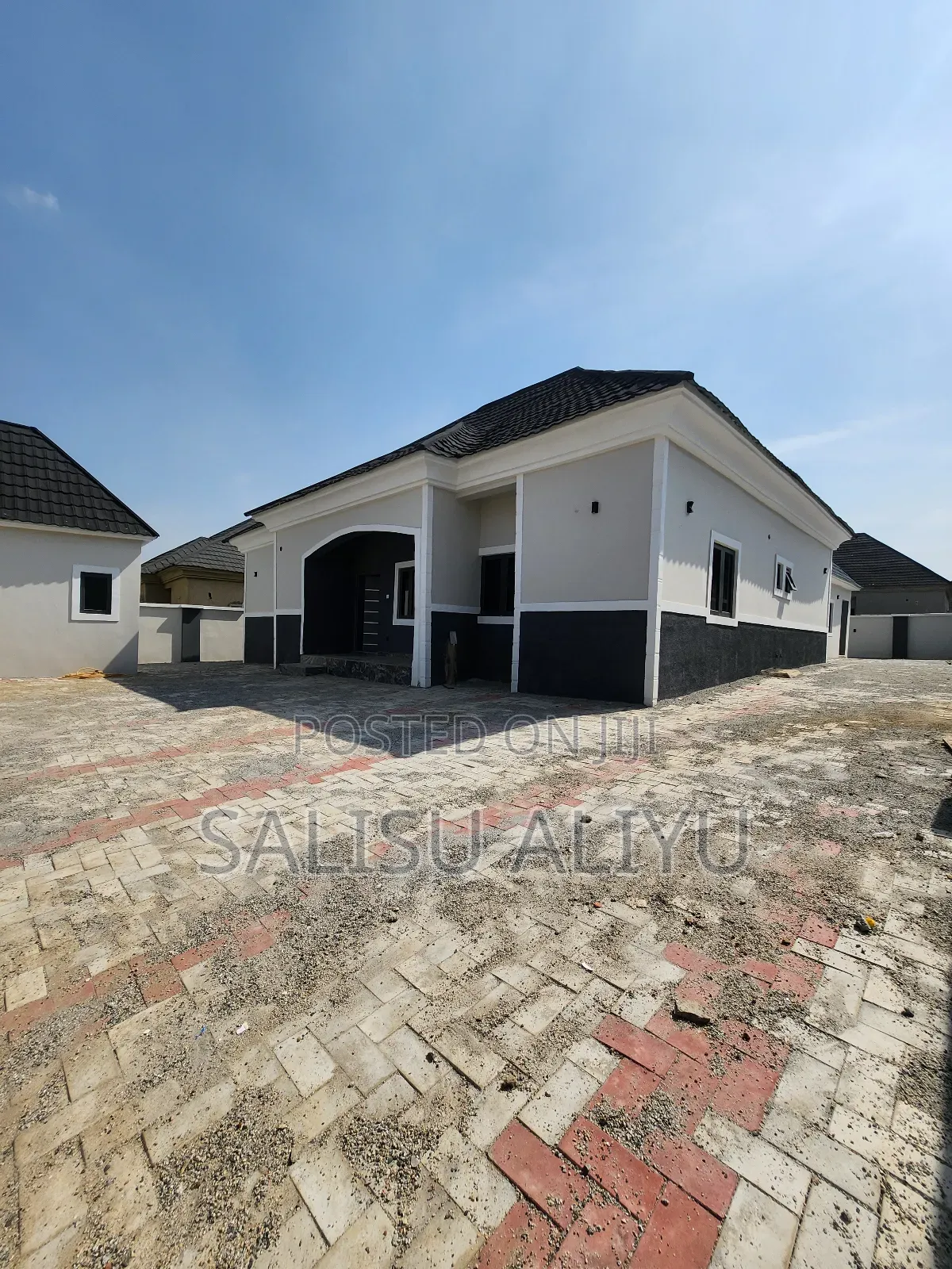 3bdrm Bungalow in Efab Verizon, Karsana for sale
