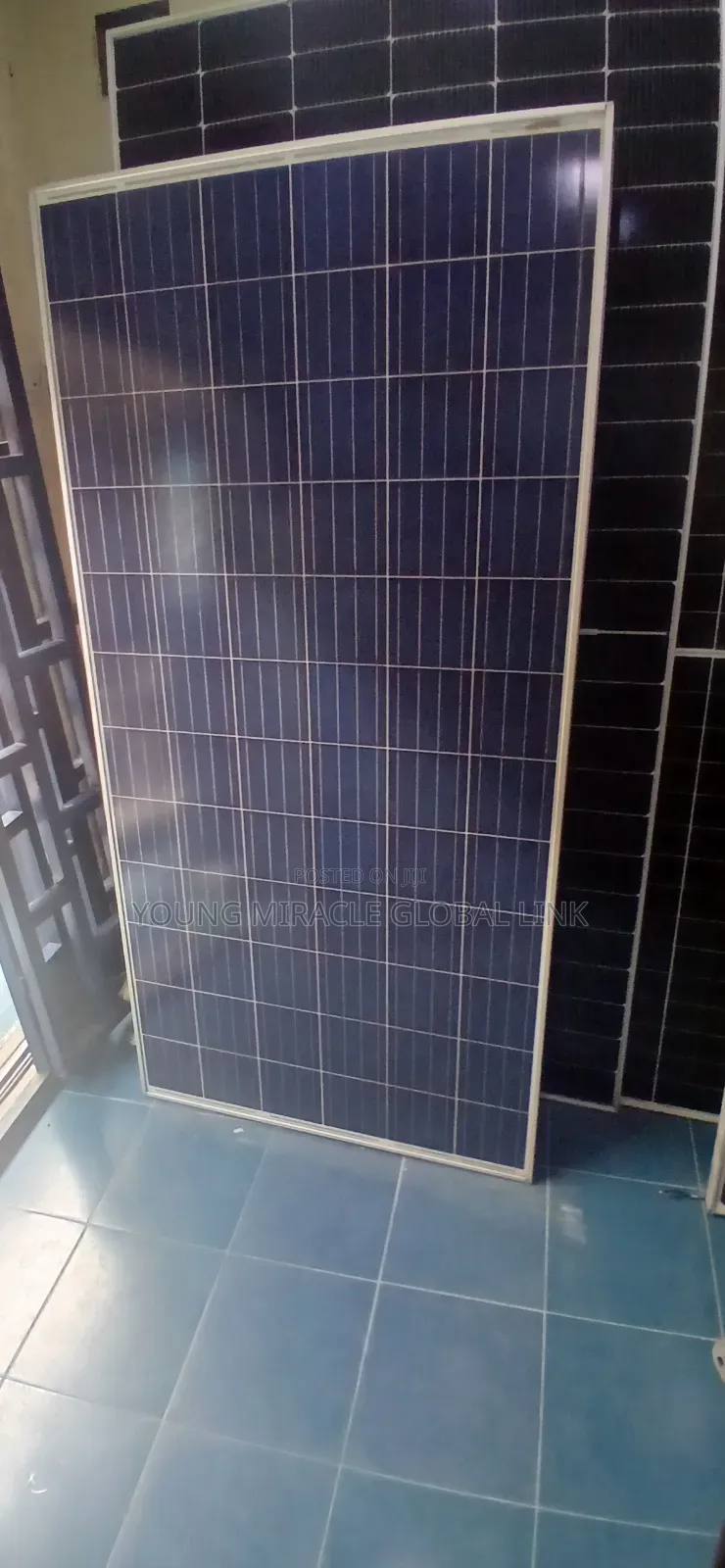 350watts 72cells Long Flame Canadian Poly Solar Panel