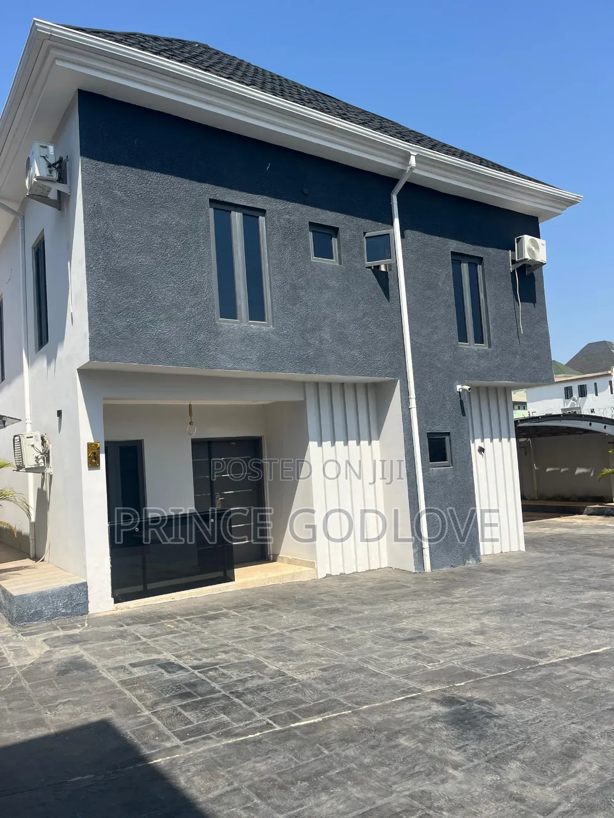 4bdrm Townhouse/Terrace in 69 Road Gwarinpa for sale