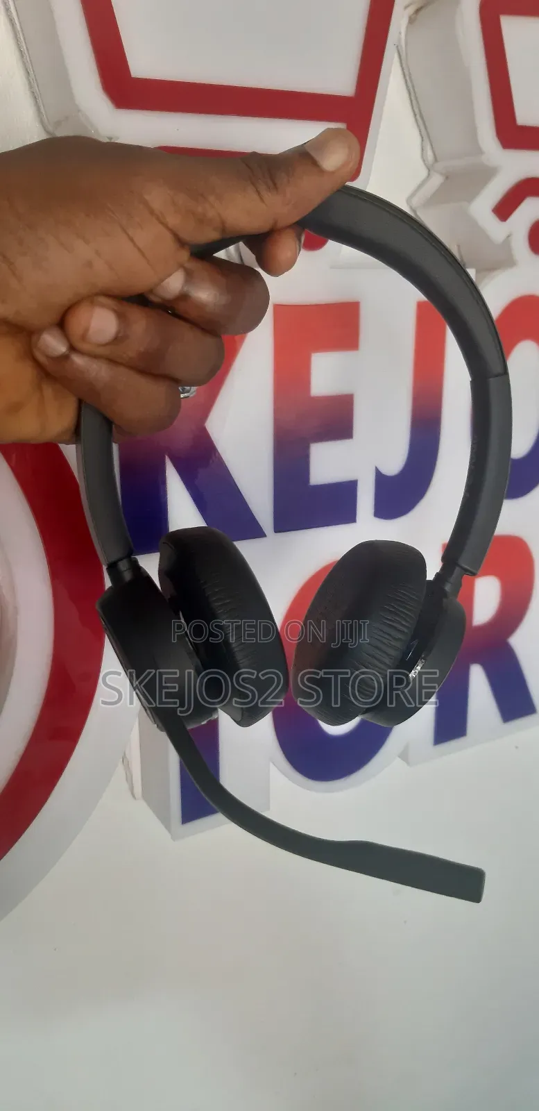 Poly Voyager 4320 Uc Wireless Headset