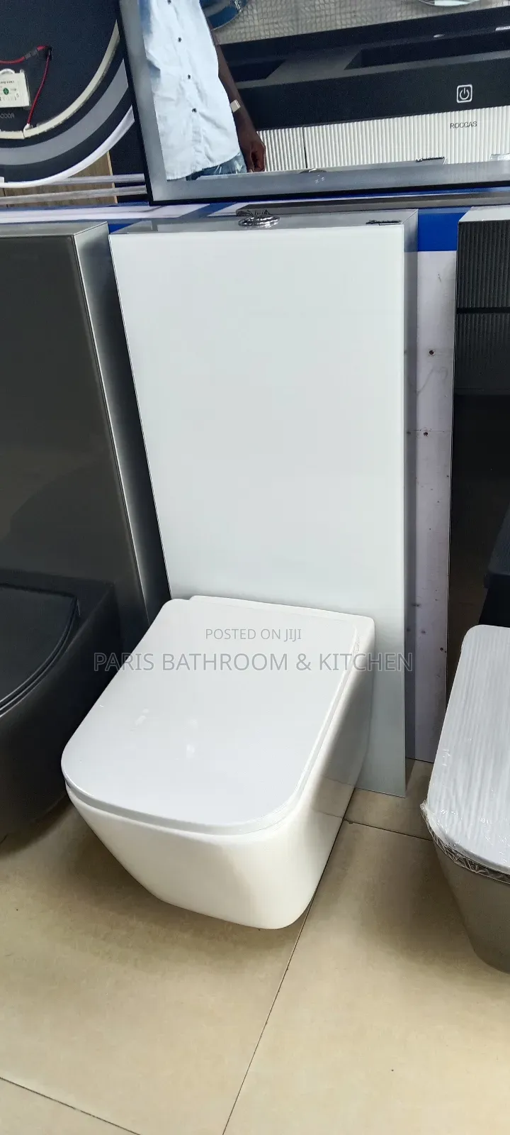 Conceal Glass Water Closet