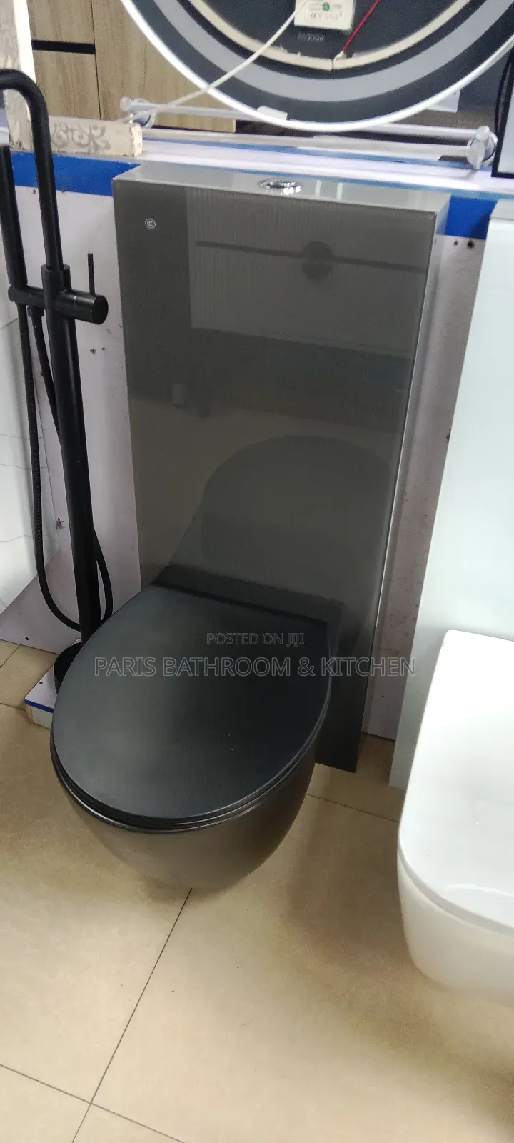 Conceal Glass Water Closet