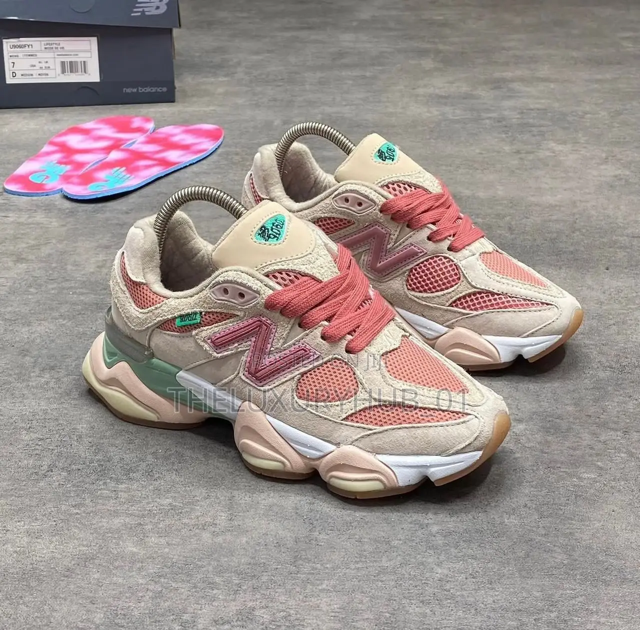 New Balance Runner Ladies Sneakers