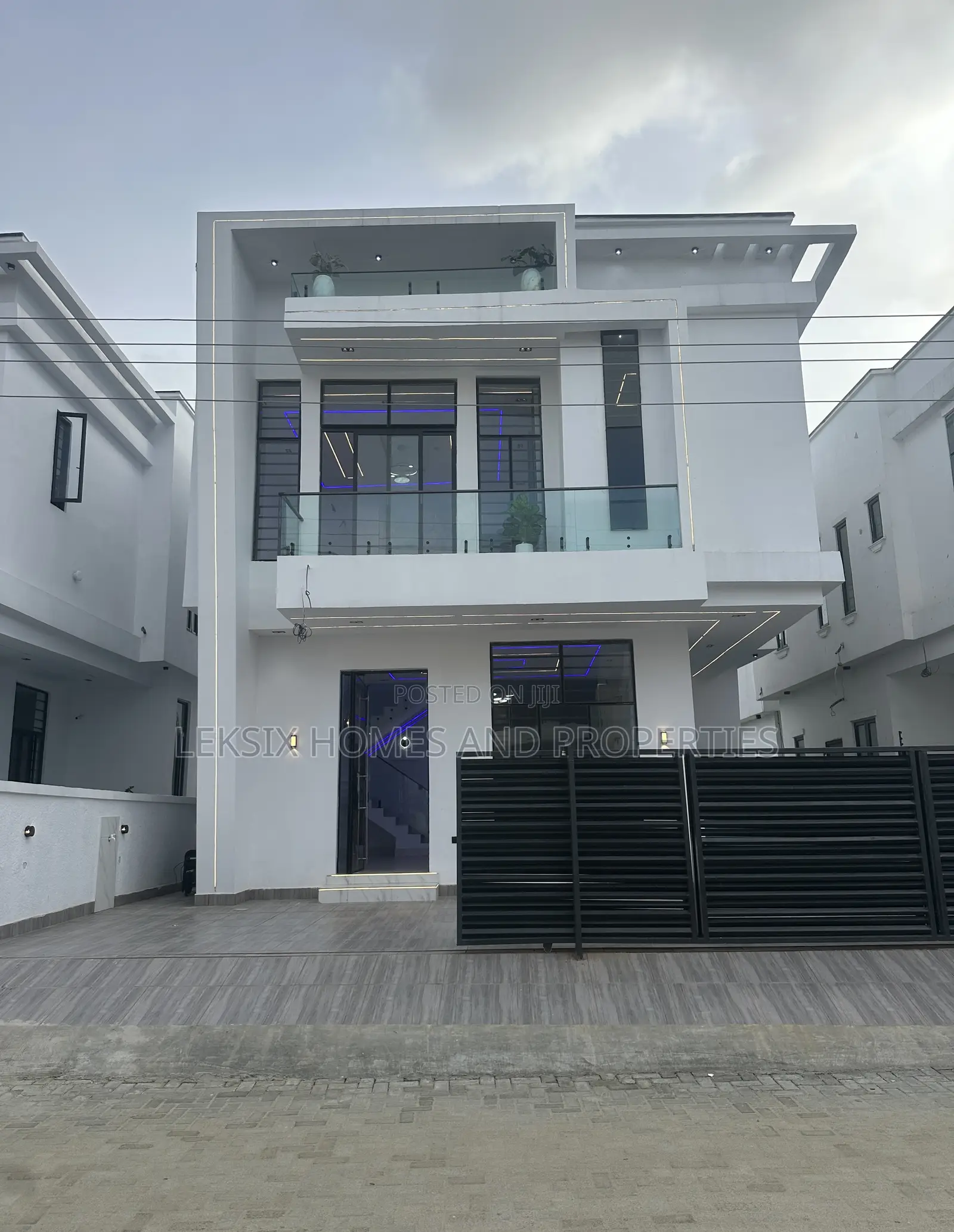 4bdrm Duplex in A Well Secured, Ado / Ajah for sale