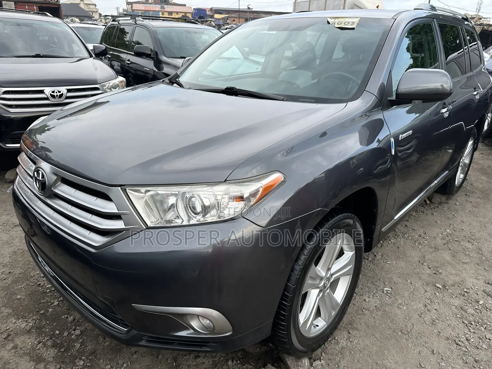 Toyota Highlander Limited 3.5l 4WD 2013 Gray